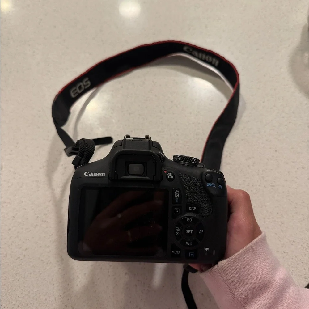 Canon EOS T7 rebel